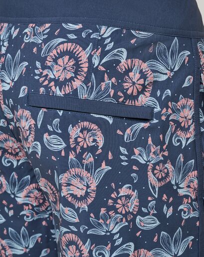 FLOURISH BOARDSHORT Image Thumbnail 4