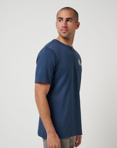 NEW YORK YANKEES FRIENDLY RIVALRY TEE Image Thumbnail 1