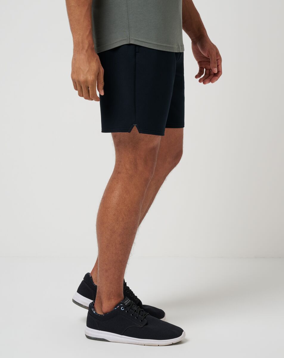 FIBERCLOUD SHORT 8IN | TravisMathew