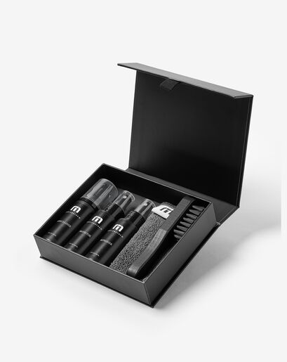 SHOE CARE KIT Image Thumbnail 2