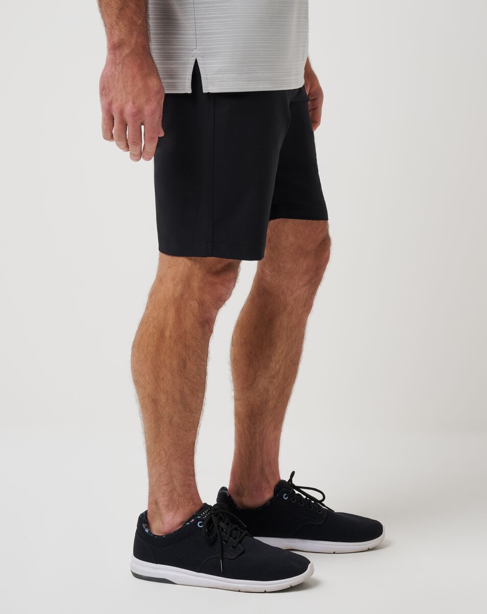 WANDERLUST SHORT 9IN